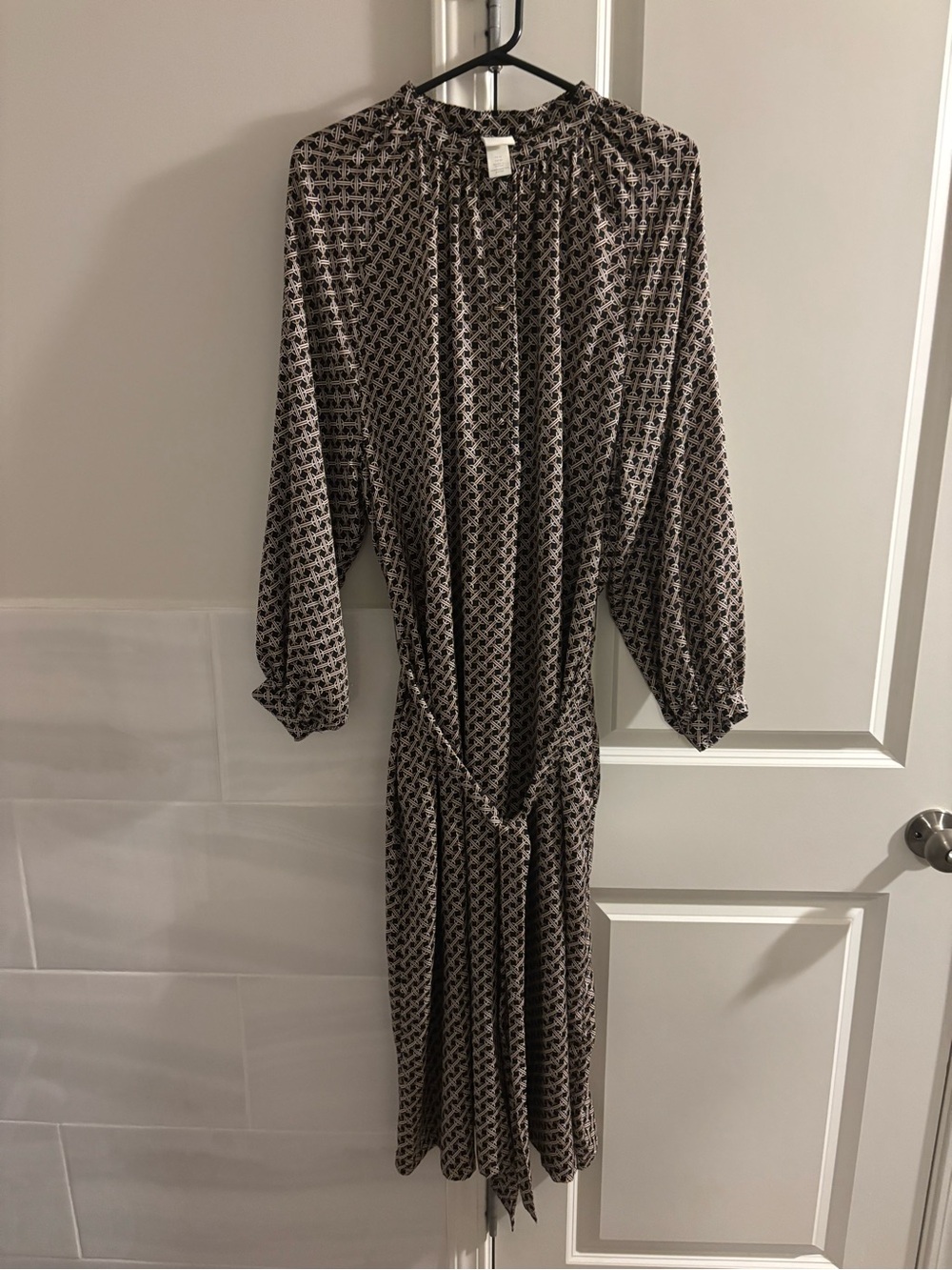 Long Sleeve Printed Midi Dress H and M
